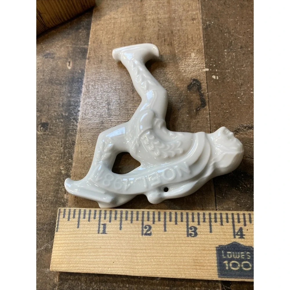 Haviland‎ Limoges France 1981 Christmas Ornament Noel Ice Skater Porcelain Vtg